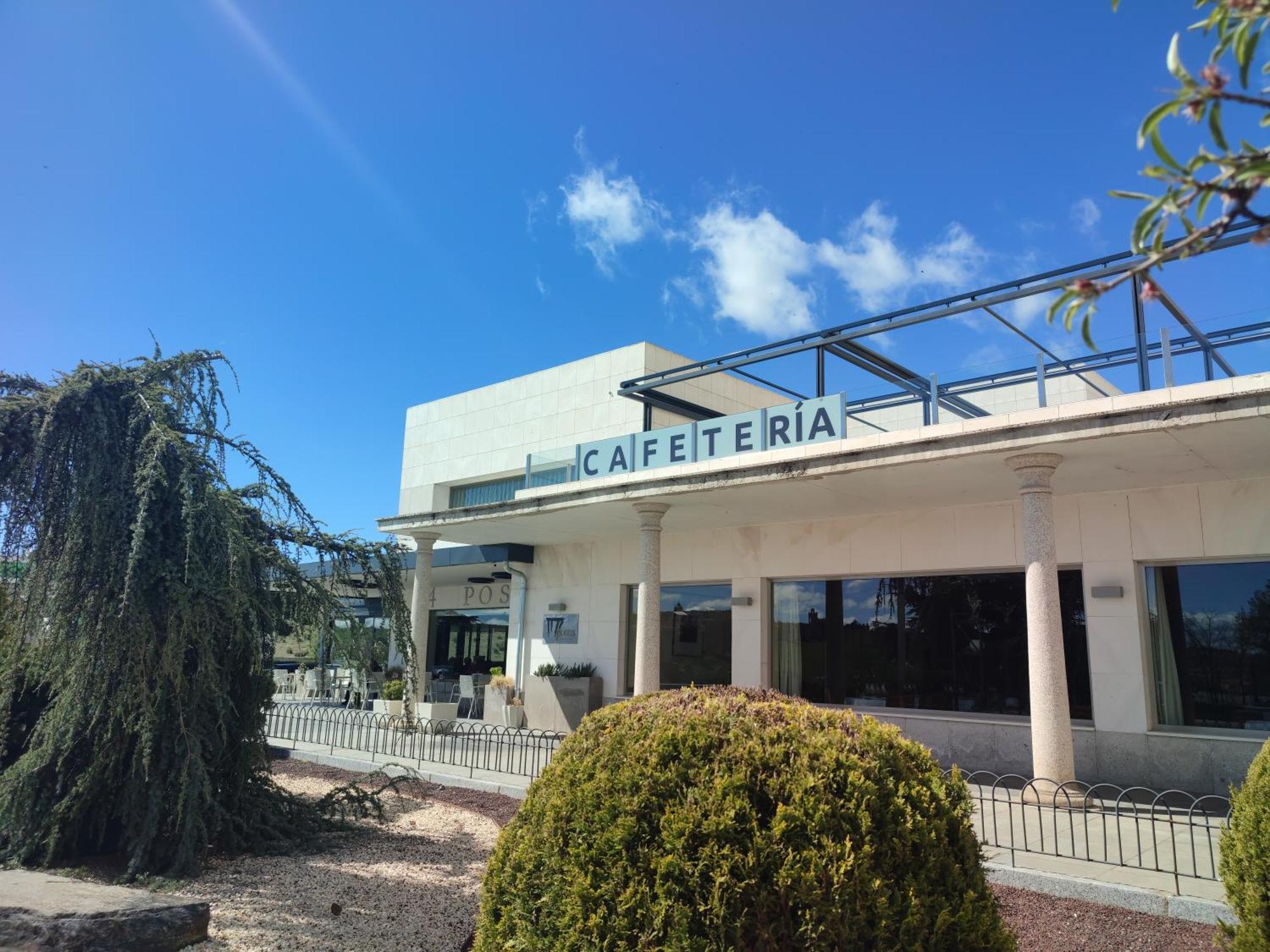 Hotel Sercotel Cuatro Postes Ávila Exterior foto