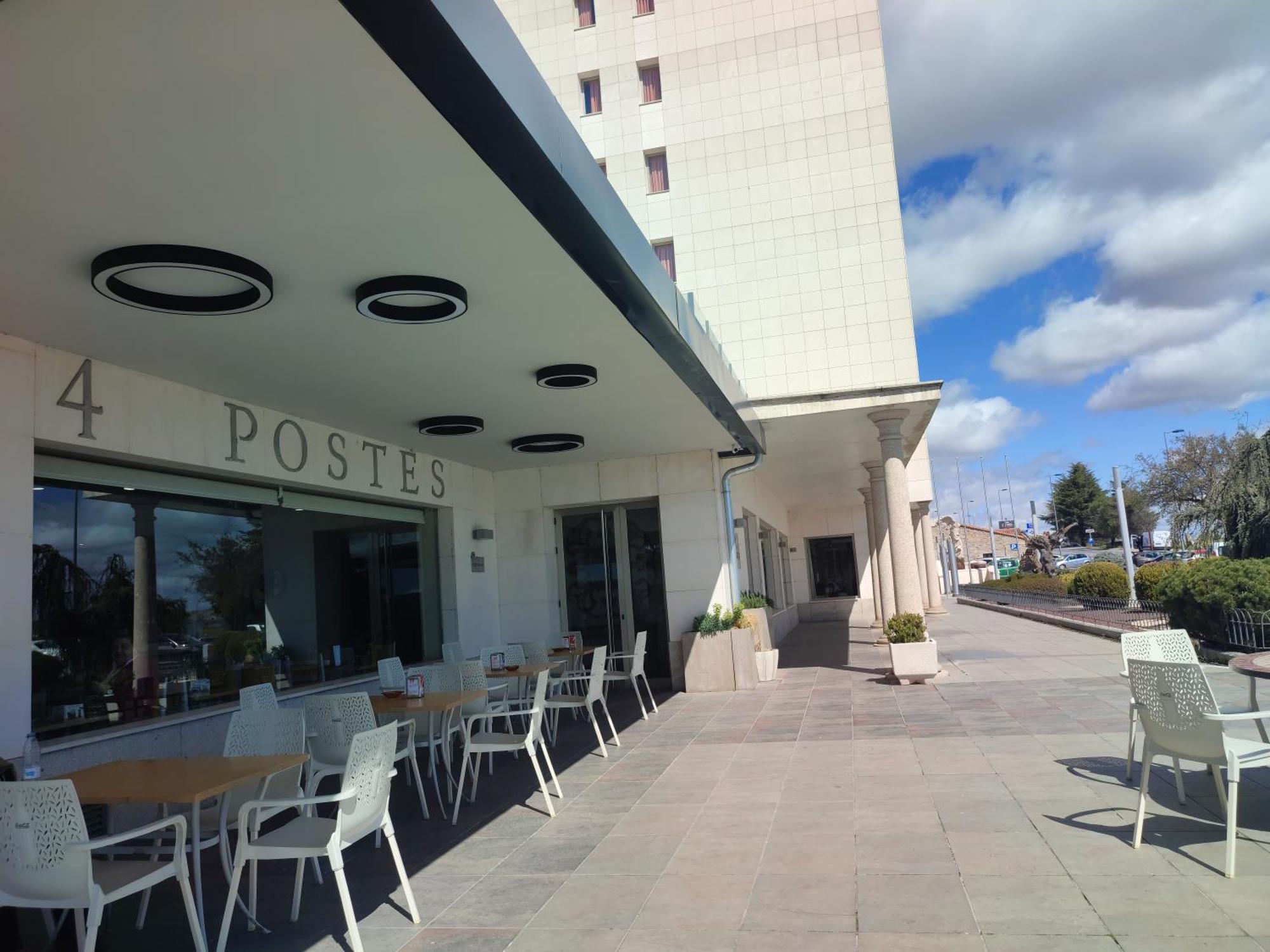 Hotel Sercotel Cuatro Postes Ávila Exterior foto
