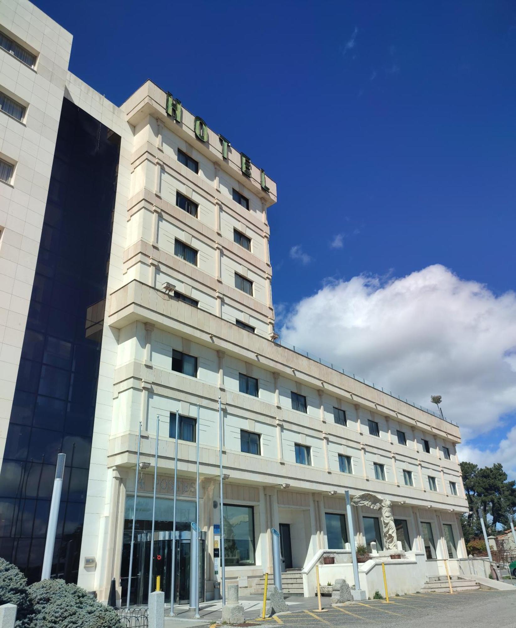 Hotel Sercotel Cuatro Postes Ávila Exterior foto